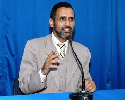 قد مات الذي يُذَكٍّر، فكن ممن تَذَكَّر!